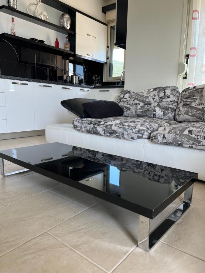דירות Vlorë Marina House מראה חיצוני תמונה